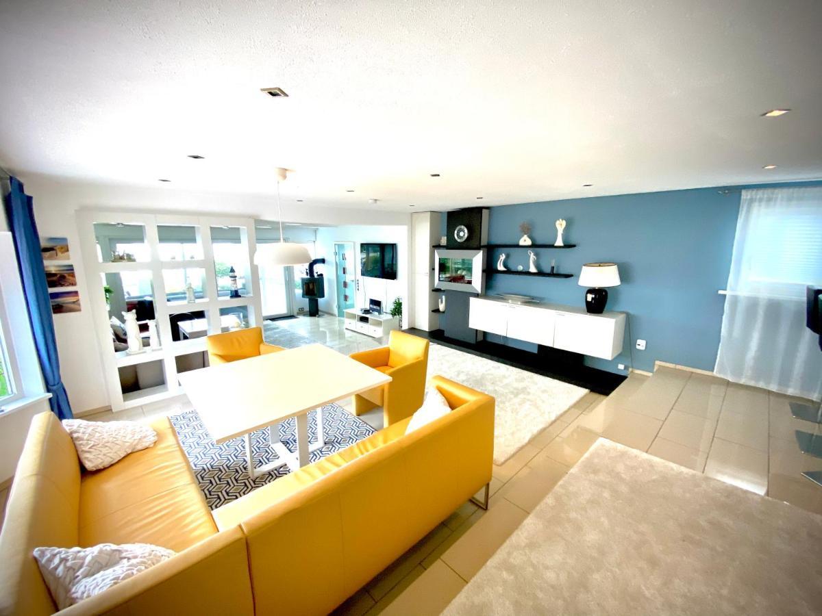 Ferienhaus Mit Wundervollem Seeblick Ferienpark Vislust Ijsselmeer Wervershoof Esterno foto