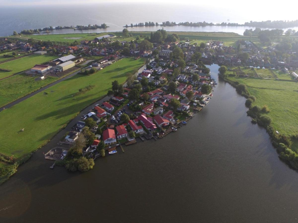 Ferienhaus Mit Wundervollem Seeblick Ferienpark Vislust Ijsselmeer Wervershoof Esterno foto